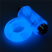 Голубое, светящееся в темноте эрекционное виброкольцо Lumino Play Vibrating Penis Ring - Lovetoy - в Хабаровске купить с доставкой