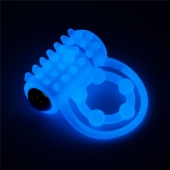 Голубое, светящееся в темноте виброкольцо Lumino Play Vibrating Penis Ring - Lovetoy - в Хабаровске купить с доставкой