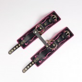 Черные кожаные оковы с розовой строчкой - Crazy Handmade - купить с доставкой в Хабаровске
