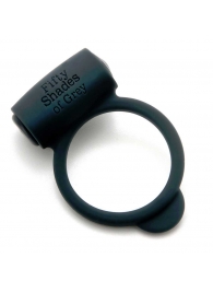 Темно-серое эрекционное кольцо Vibrating Love Ring с вибрацией - Fifty Shades of Grey - в Хабаровске купить с доставкой