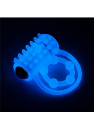 Голубое, светящееся в темноте виброкольцо Lumino Play Vibrating Penis Ring - Lovetoy - в Хабаровске купить с доставкой