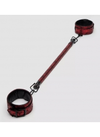 Распорка для ног Reversible Restraint Bar with Cuffs - Fifty Shades of Grey - купить с доставкой в Хабаровске