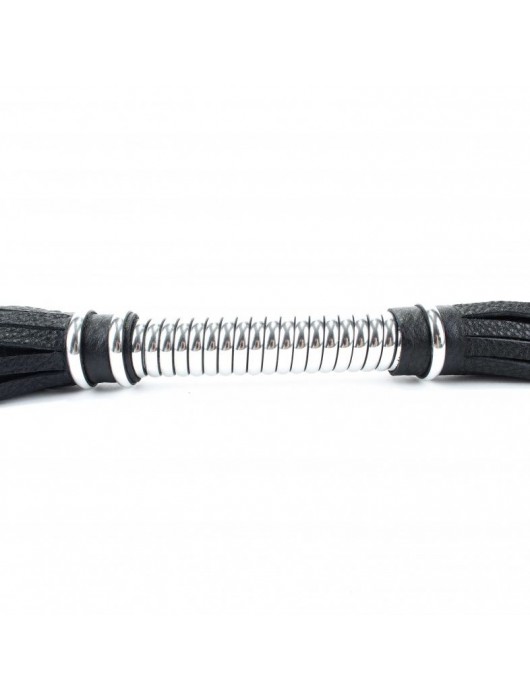 Черная длинная плеть с серебристой ручкой - 56 см. - БДСМ Арсенал - купить с доставкой в Хабаровске