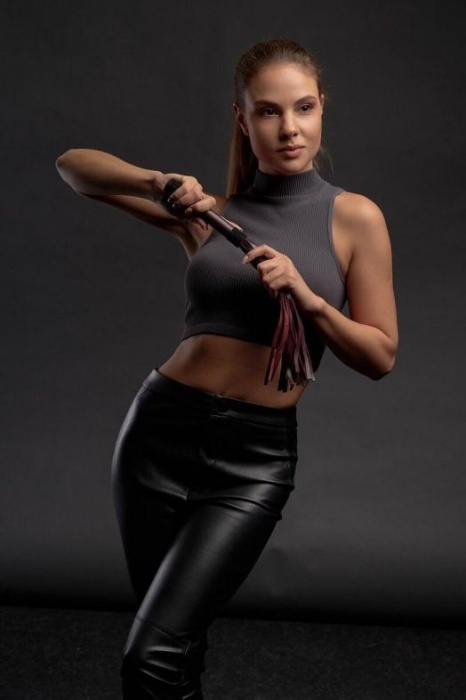 Бордовая плеть Ladys Arsenal с гладкой ручкой - 45 см. - БДСМ Арсенал - купить с доставкой в Хабаровске