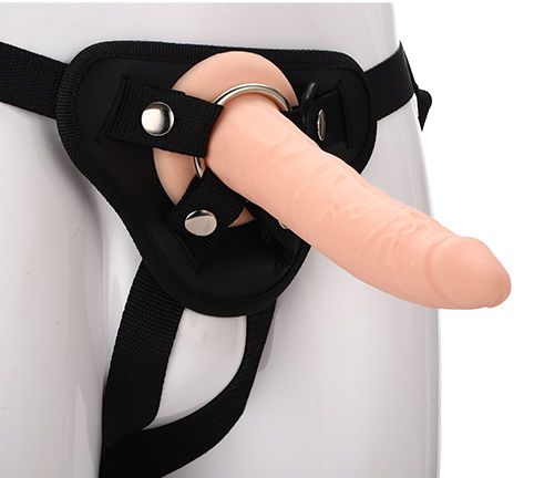 Телесный страпон на черных трусиках STRAP ON REAL DILDO - 20 см. - Dream Toys - купить с доставкой в Хабаровске
