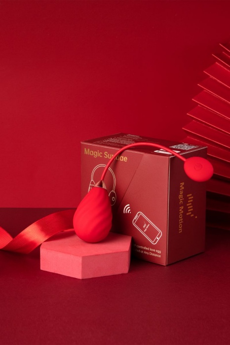 Красное виброяйцо Magic Motion Sundae - Magic Motion