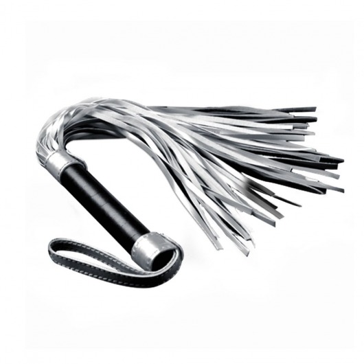 Серебристая плетка Struggle My Flogger с черной ручкой - 45 см. - Lovetoy - купить с доставкой в Хабаровске