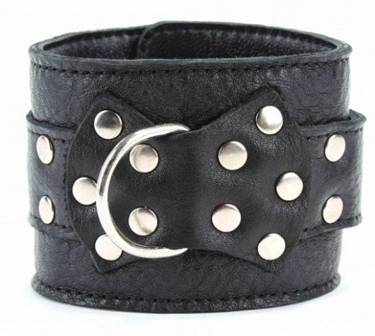 Чёрные наручники  из кожи с пряжкой - БДСМ Арсенал - купить с доставкой в Хабаровске