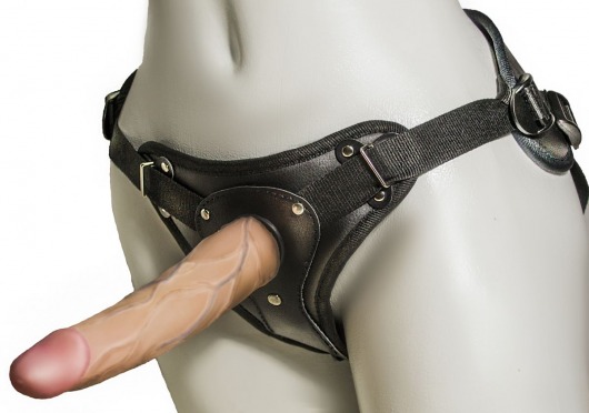 Женский страпон с вагинальной пробкой Woman Strap - 18 см. - LOVETOY (А-Полимер) - купить с доставкой в Хабаровске