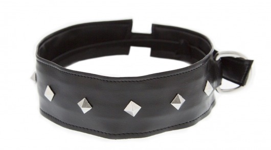 Полиуретановый ошейник с пуклями Collar with Studs - Blush Novelties - купить с доставкой в Хабаровске